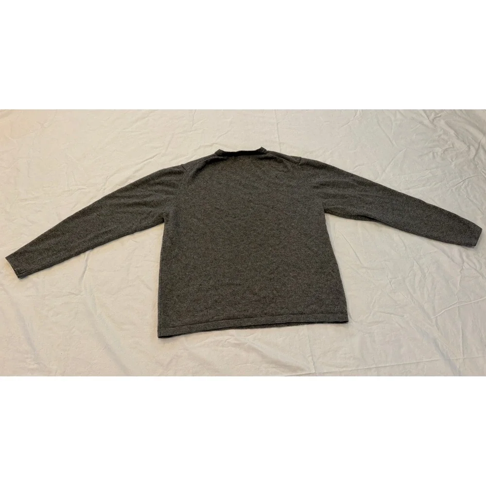 Members Mark Mens Cashmere Sweater Gray Crewneck Knit Size M Small Hole